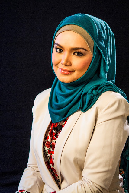 Tahniah Dato Siti Nurhaliza Hamil Dua Bulan