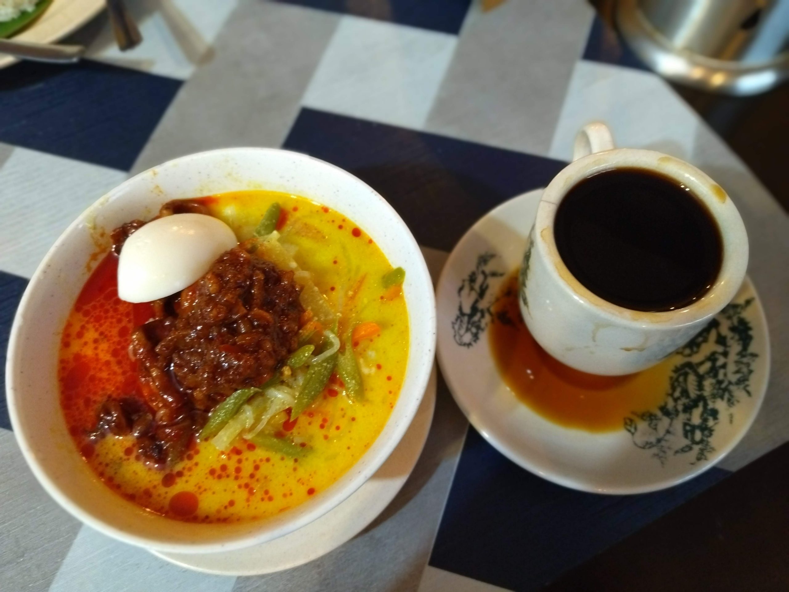 Sarapan Pagi Di Cafe Cikgu Banting Selangor 